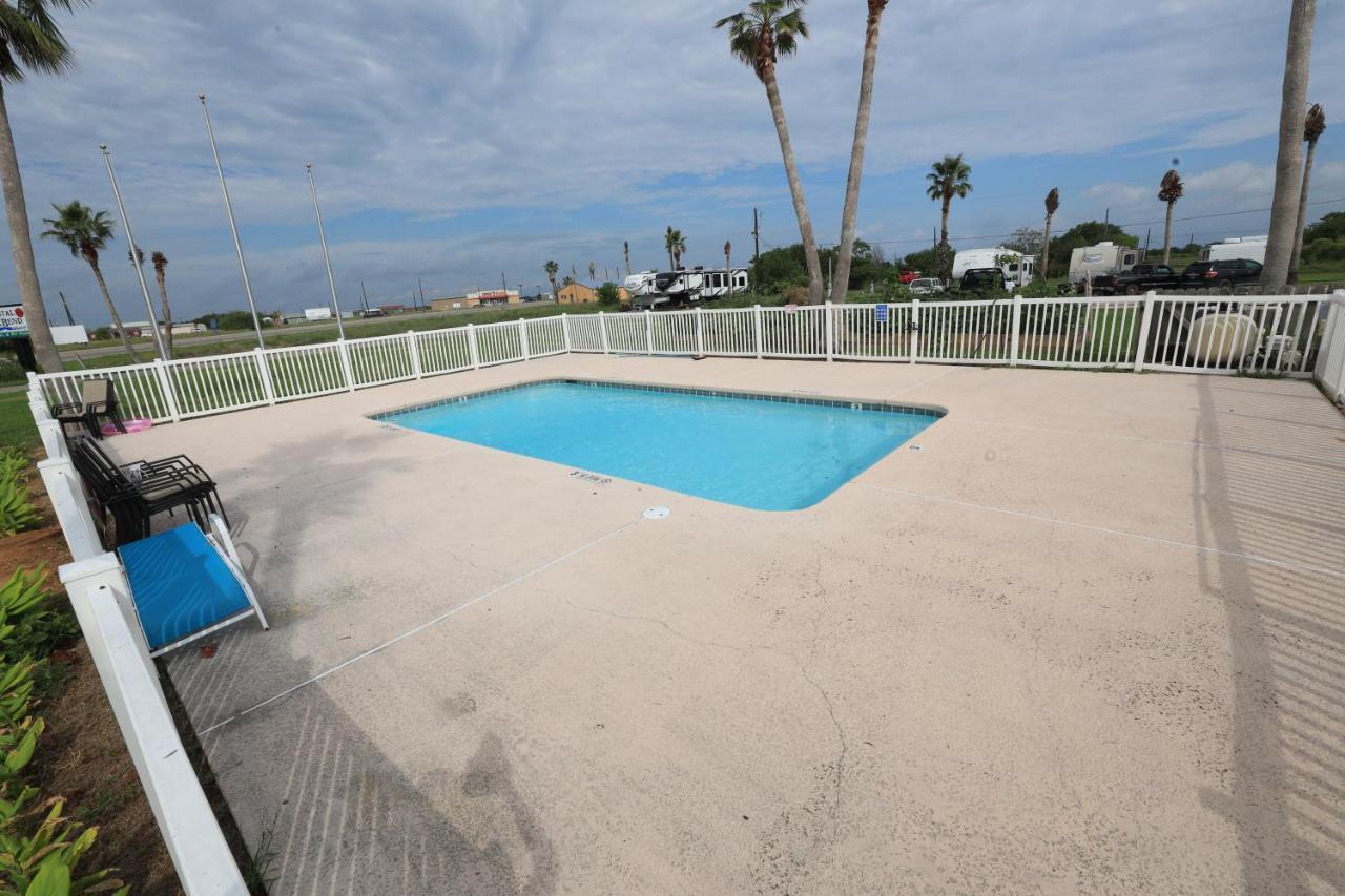 Coastal Bend At Seadrift, Motel & Rv Park 外观 照片
